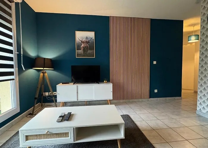 F3 Proche Deauville Piscine アパート トゥック